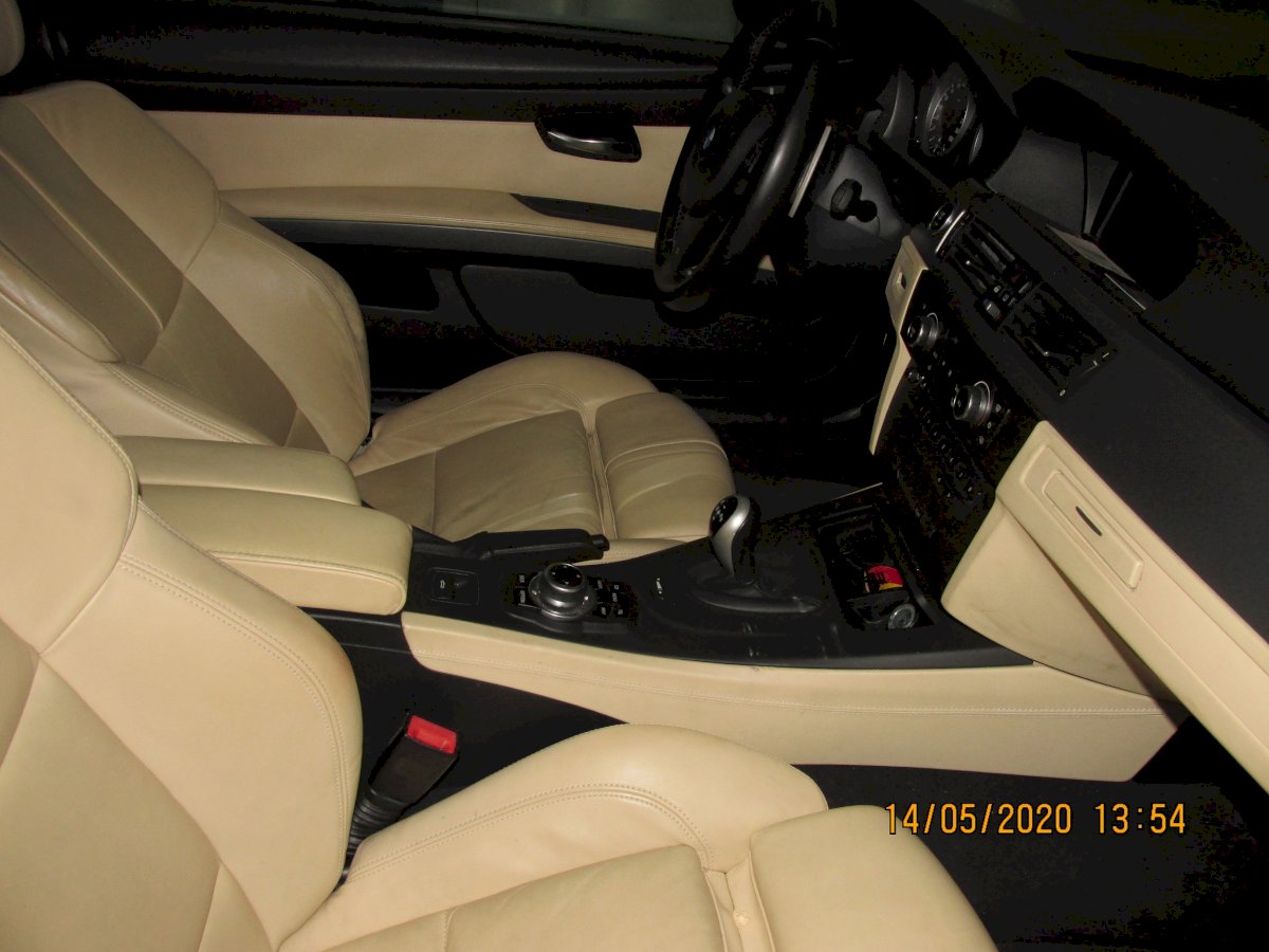 ADJUDECAT - BMW M3 Cabriolet - 414 CP - anul 2010 (Reluare prima licitatie)